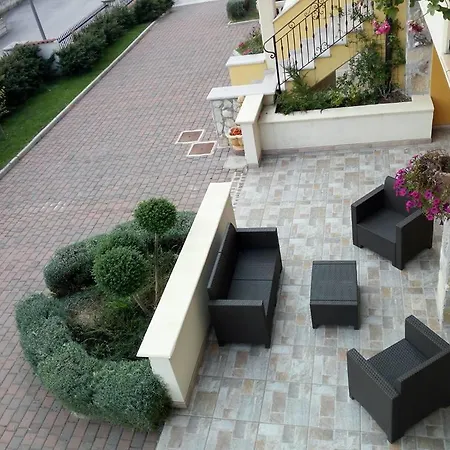 Villa Regina-2